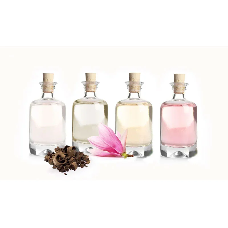 4 Fläschchen: Magnolienblüten-Extrakt, Magnolienblütenöl, Magnolienblütenwasser, Magnolienrinden-Extrakt